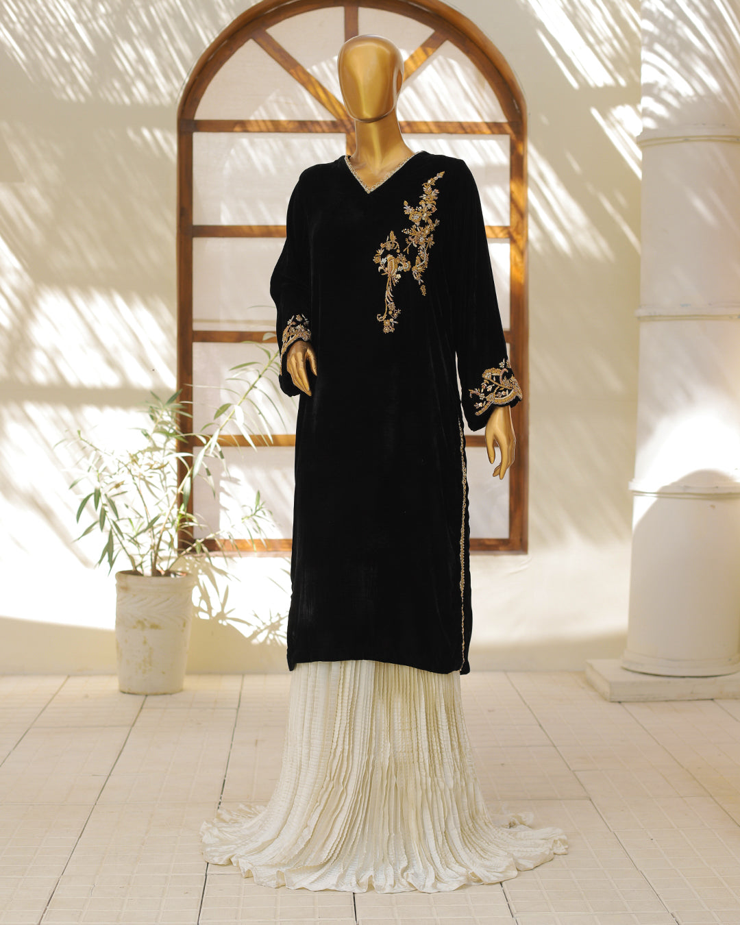 Black & Ivory Embroidered Formal Suit